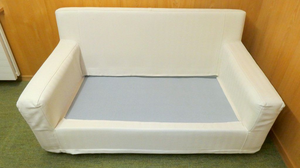Alias Divani: klassisches Sofa, Einzelanfertigung, mit Baumwollbezug – Usato da St. Gallen venduto da abueechi 2