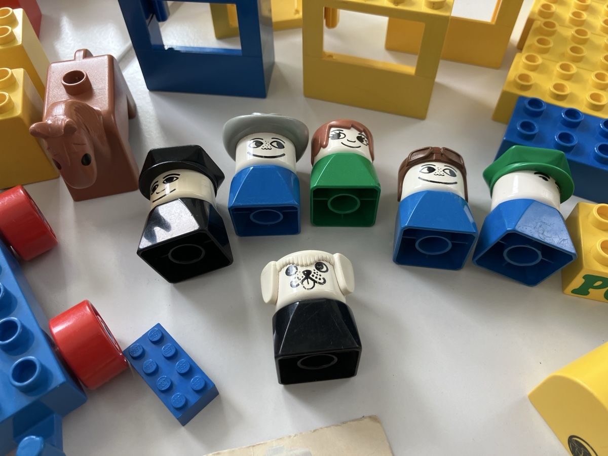 Lego Giocattoli: Lego Duplo, diverse Teile und Bausteine – Usato da Zürich venduto da Birkhofer 1