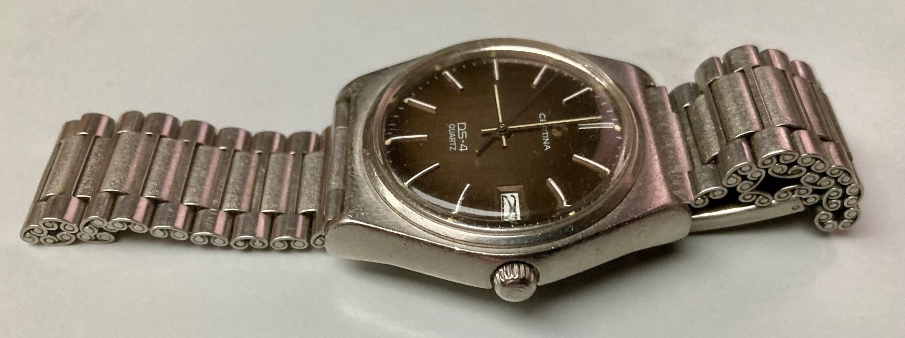 Certina Orologi: Certina DS-4 Quartz, Achse gebrochen, läuft, Datum blockiert – Difettoso da Rüegsauschachen venduto da Andyalfredo 1