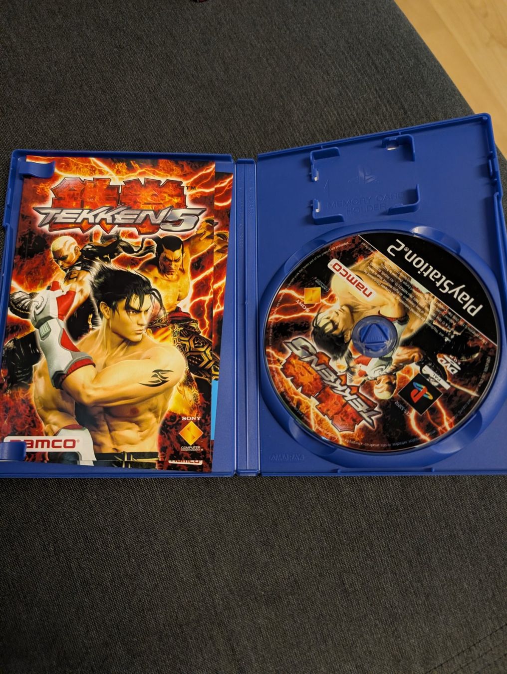 Giochi: Tekken 5 Sony playstation 2 – Usato da Giubiasco venduto da Ticinerd 2