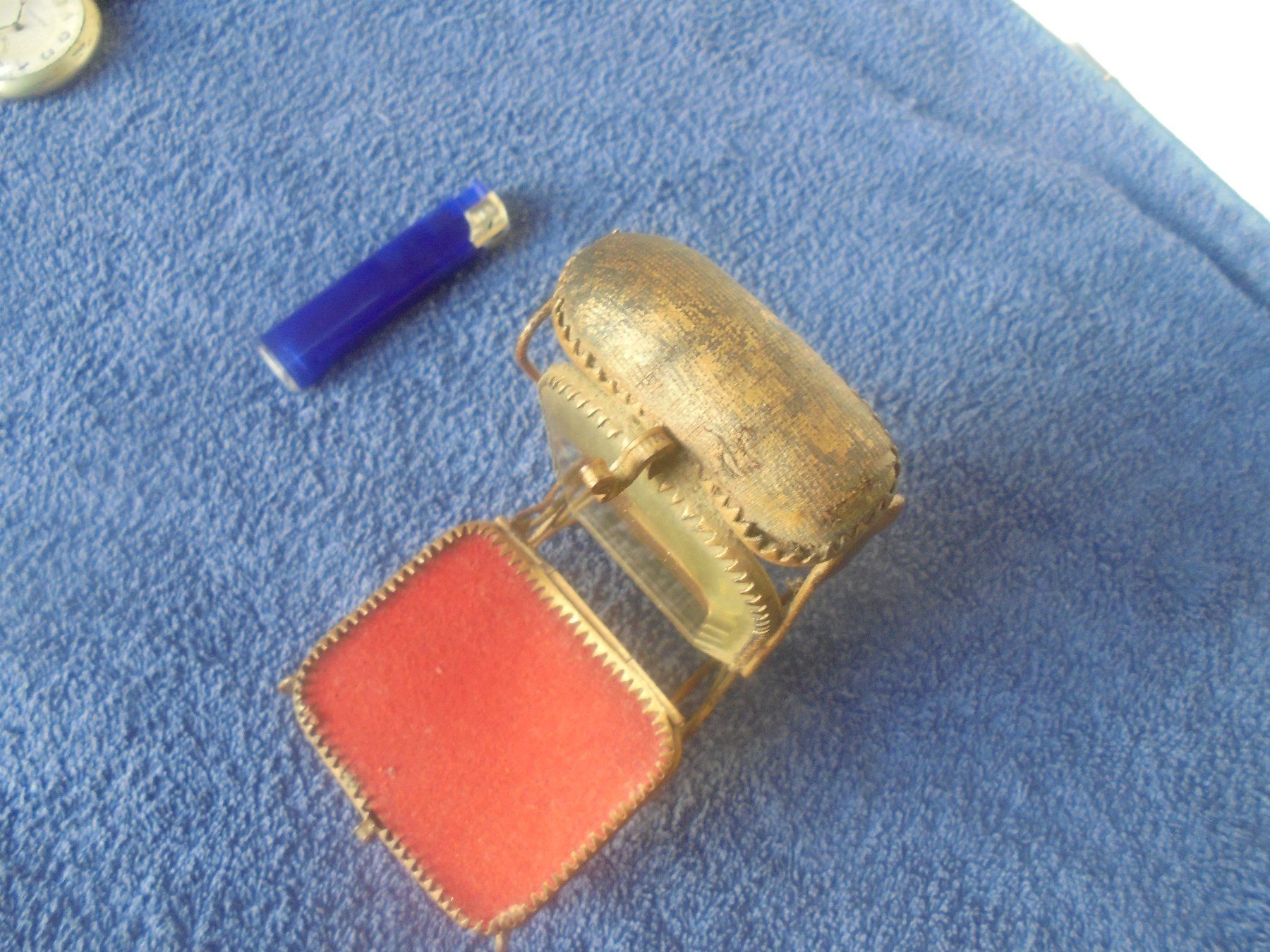 Altri accessori per orologi: Antiker Taschenuhrenständer von ca. 1930 – Usato da Camorino venduto da Hunpete 4
