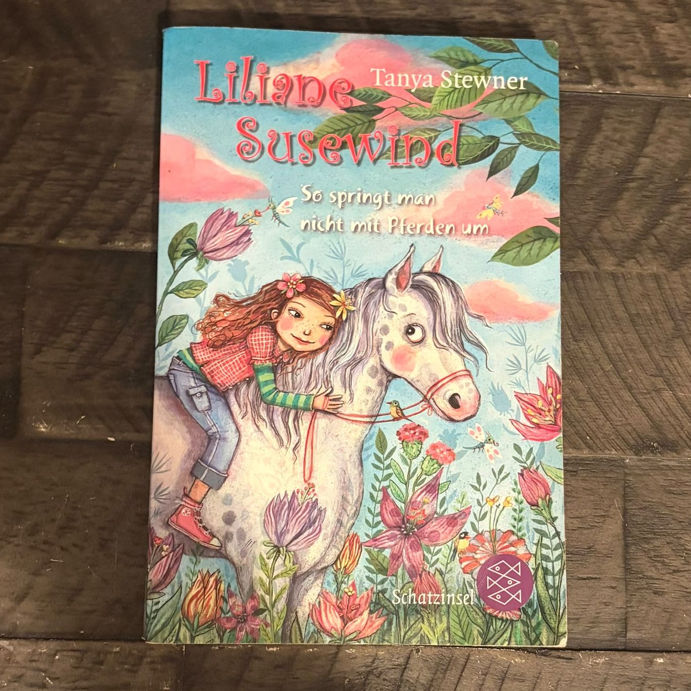 Libri: Liliane Susewind - So springt man nicht mit Pferden um.  – Nuovo (secondo la descrizione) da Bern venduto da cam_b7ts