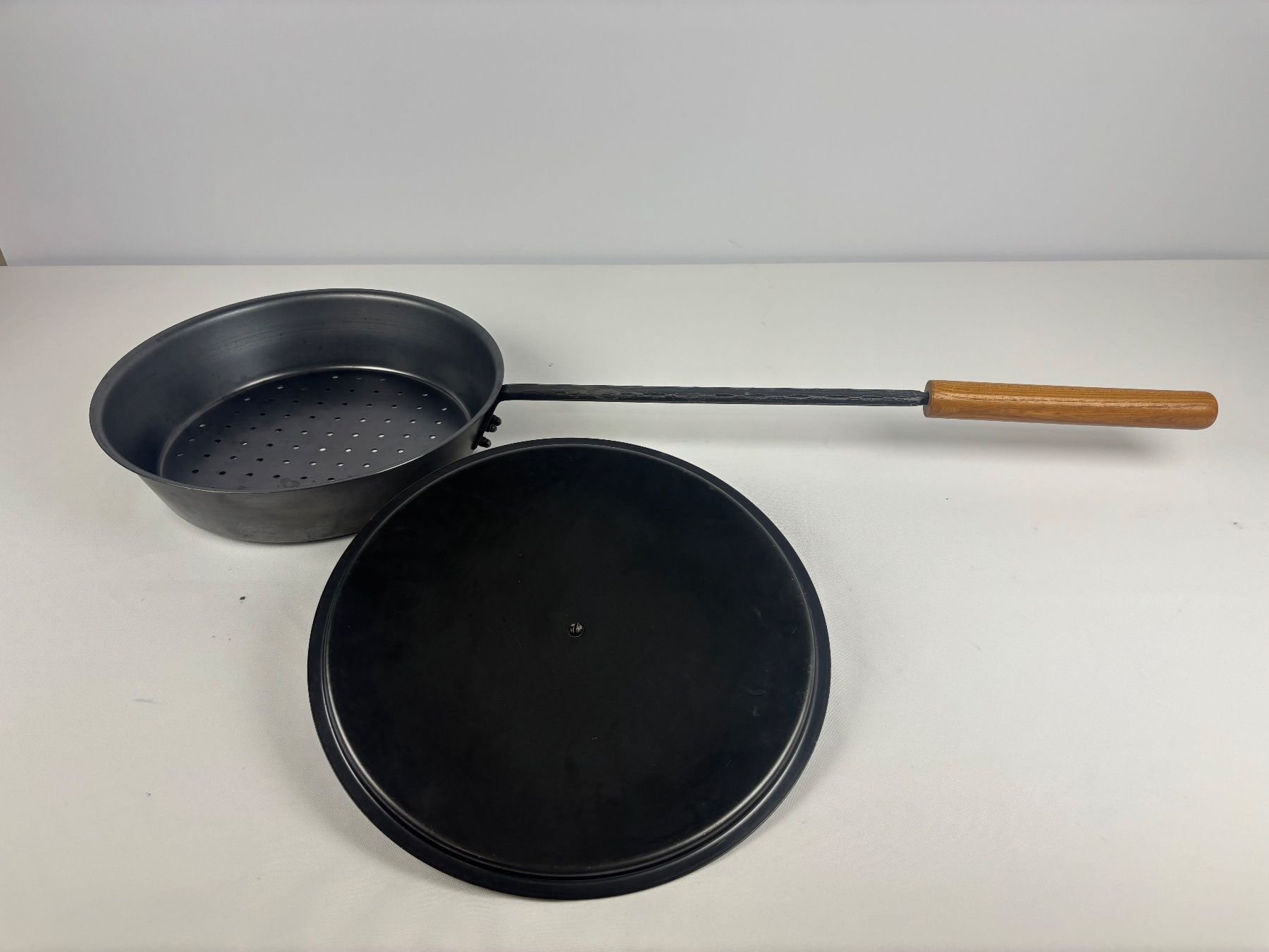 Padelle: Schwarze Marronipfanne – Usato da Wettingen venduto da Wendemarket
