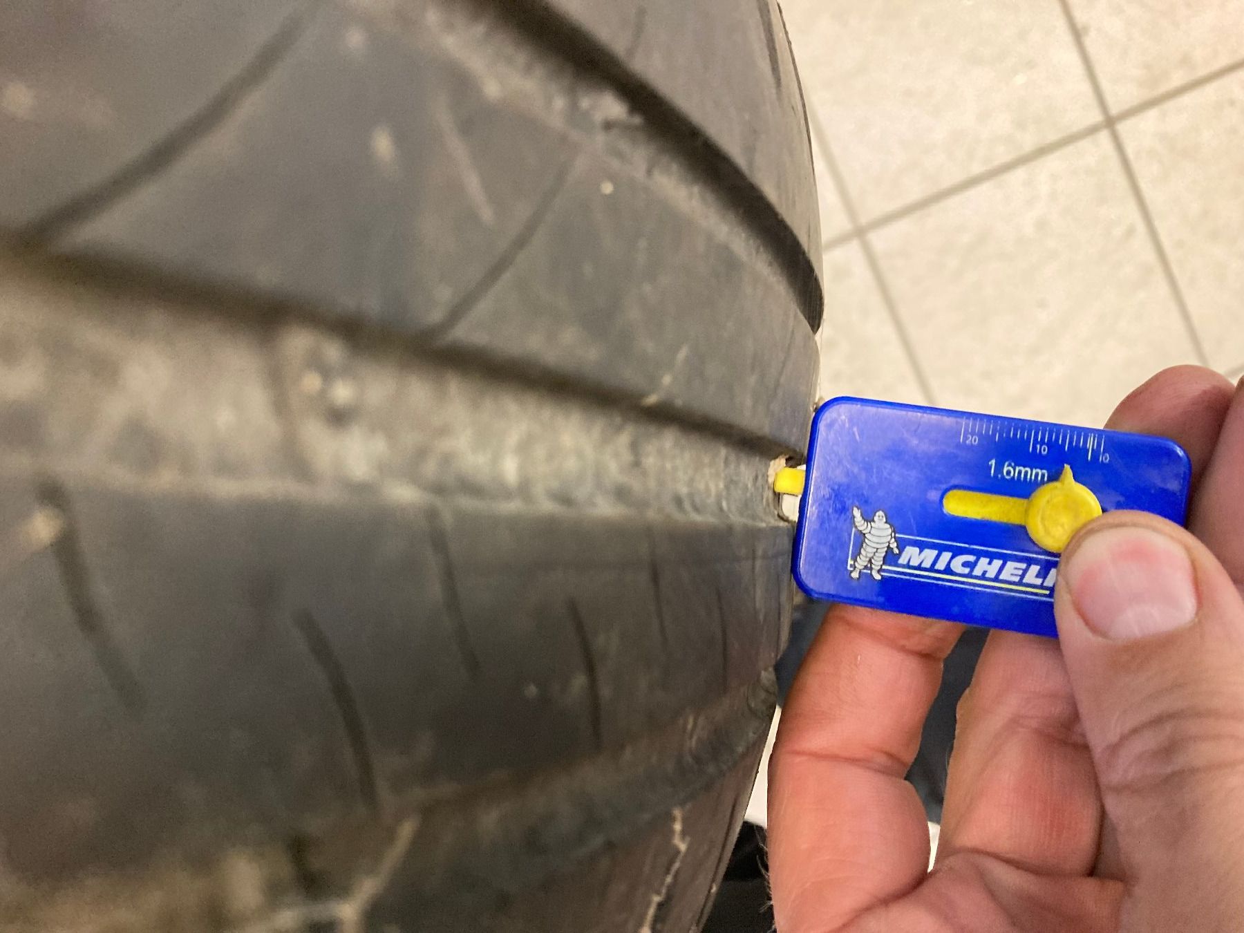 Michelin Pneumatici & Ruote complete: 185/65R15 Sommerpneu – Usato da Cham venduto da WB2223 5