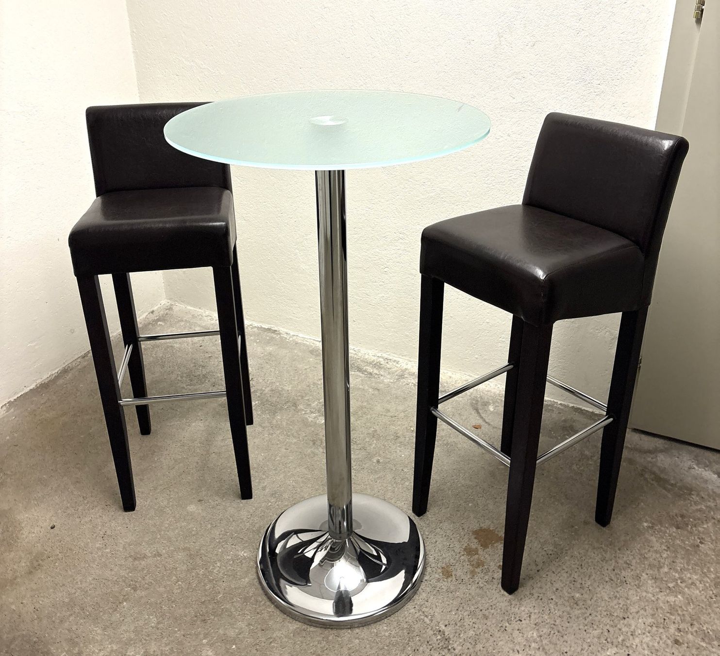 Set di tavolo e panche: Barhocker - 2 Stück - mit Hochtisch – Usato da Glattbrugg venduto da Ariel012 5