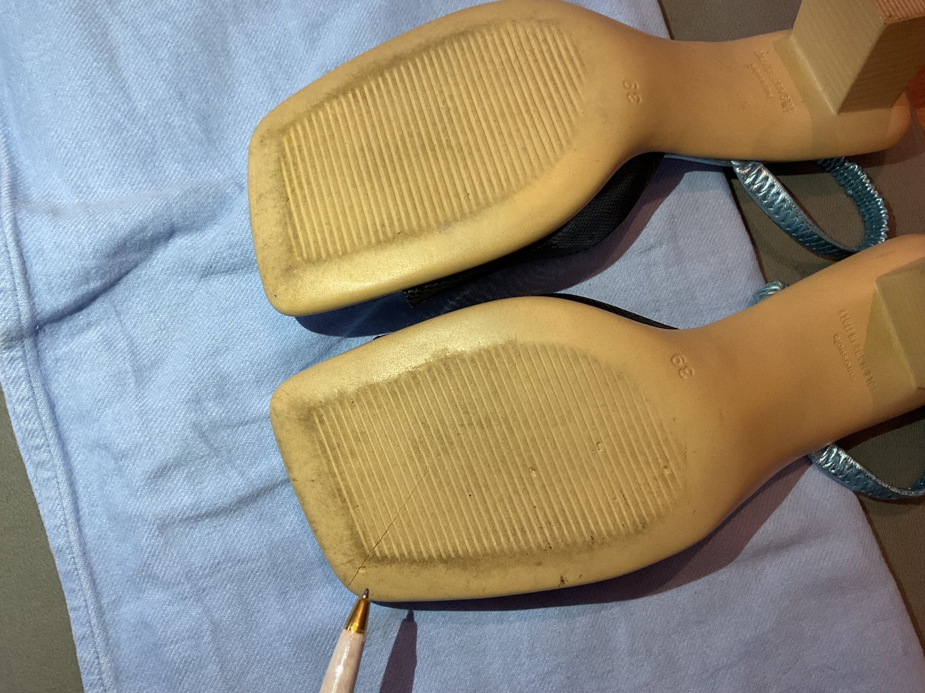 Scarpe da donna: Sandale été élégante, taille 39 – Usato da Icogne venduto da luna.16 7