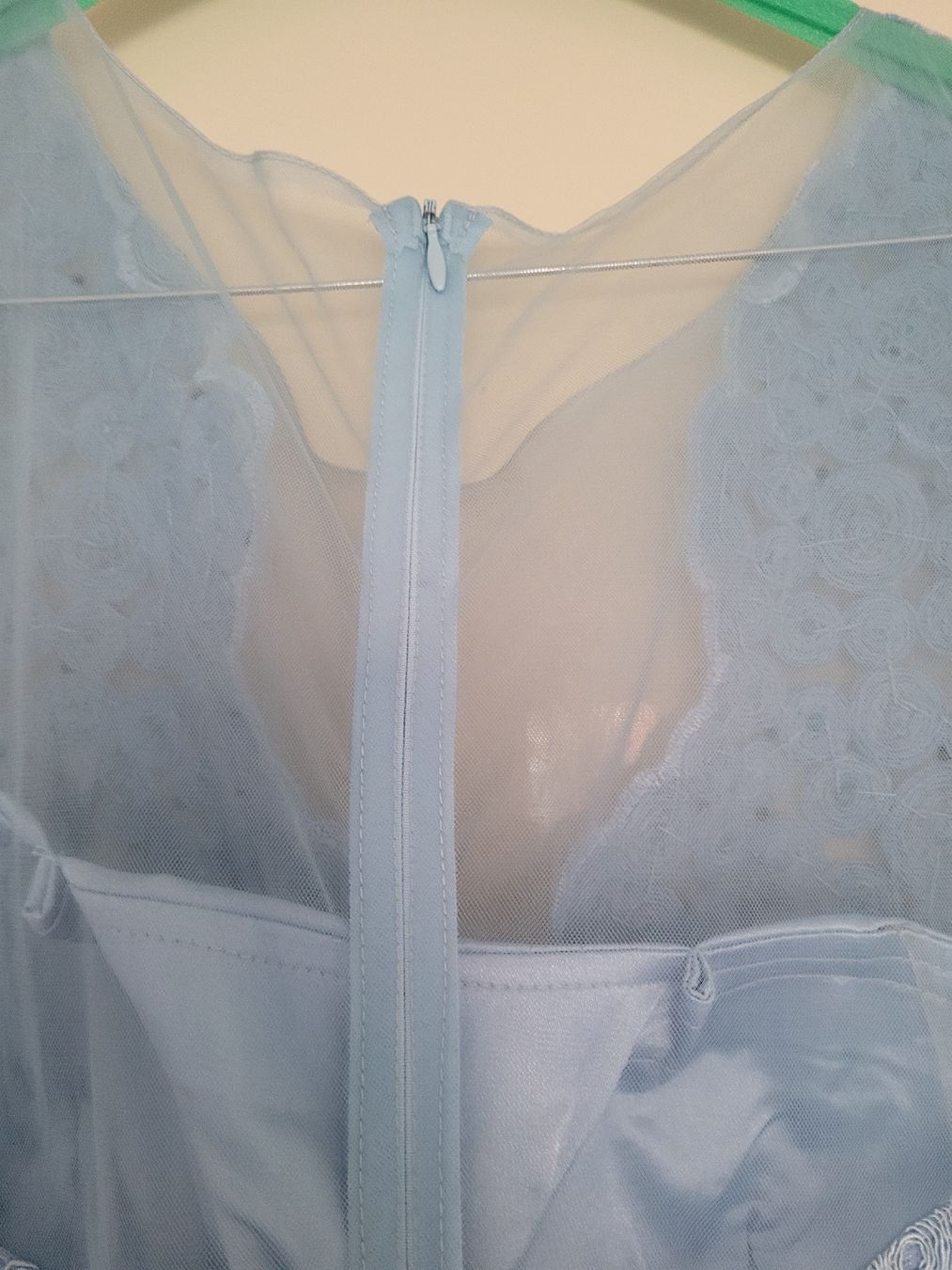 Vestiti: Abendkleid – Usato da Bassersdorf venduto da Scotch888 3