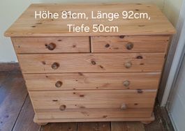 Möbel Kiefer massiv