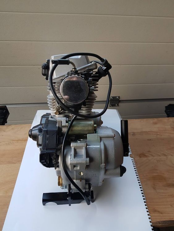 ORIGINAL Keihin CVK KT Vergaser Vespa Piaggio 50ccm 4-Takt Roller In