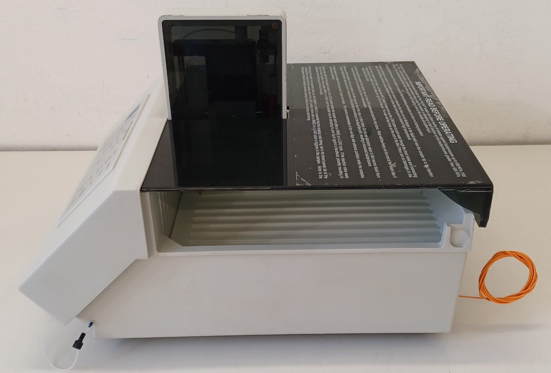 Accessori da laboratorio: Dionex AS 40 Automated Sampler – Difettoso da Niederdorf venduto da LeptonAG_Labor 3