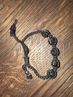 Modisches Armband mit Glitzer Kugeln, neuwertig!