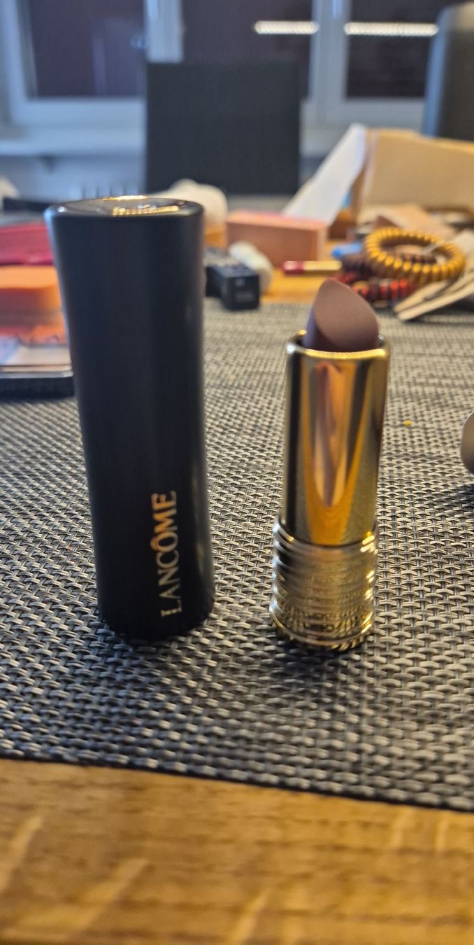 Lancôme Make-up: Lancôme Lippenstift braun  – Neu und originalverpackt aus Waltenschwil von jane210