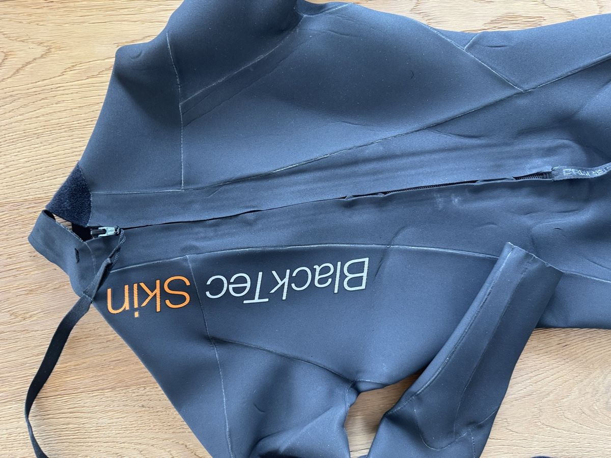 Completi: Camaro Wetsuit Grösse 46/XS – Usato da Münchenbuchsee venduto da Janfinn 1