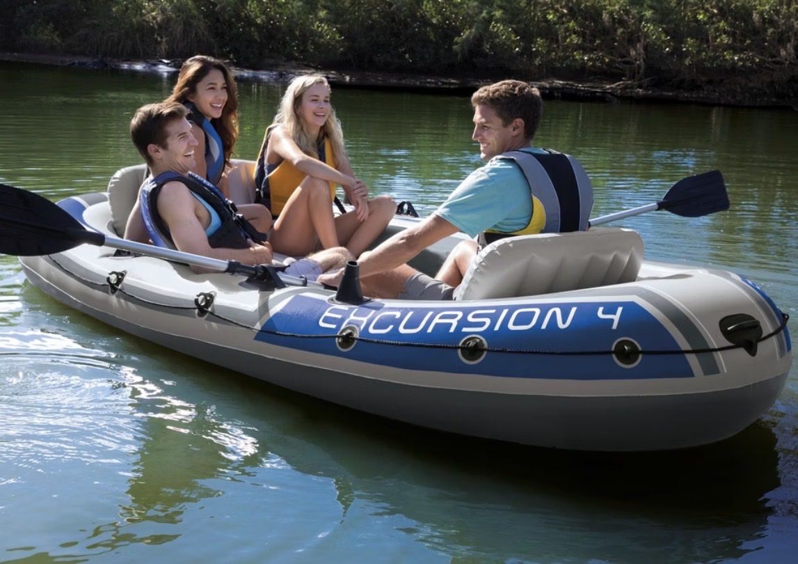 Barche: Bateau gonflable Intex excursion 4 + accessoires – Usato da Cottens FR venduto da seb988 1