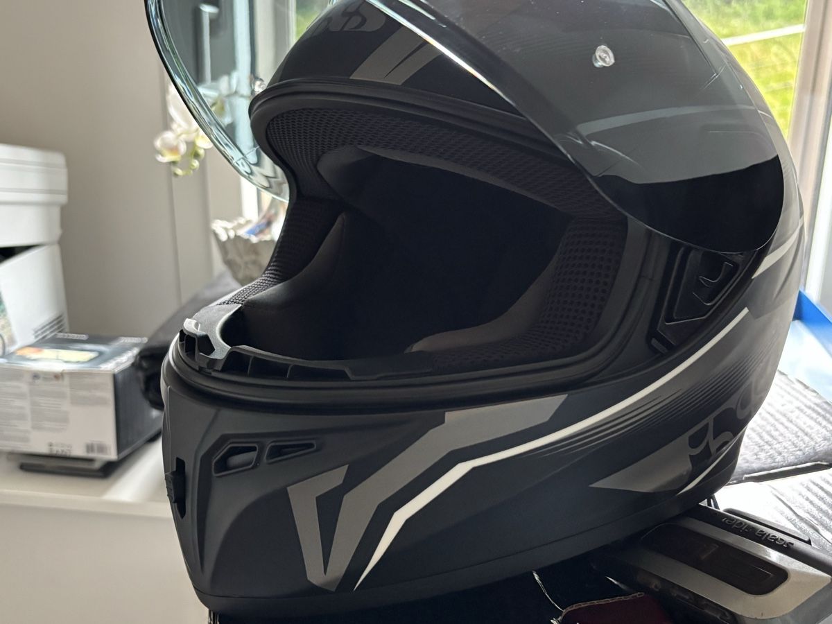 IXS Caschi & visiere: IXS Kids Motorradhelm – Usato da Aesch LU venduto da Rosita04