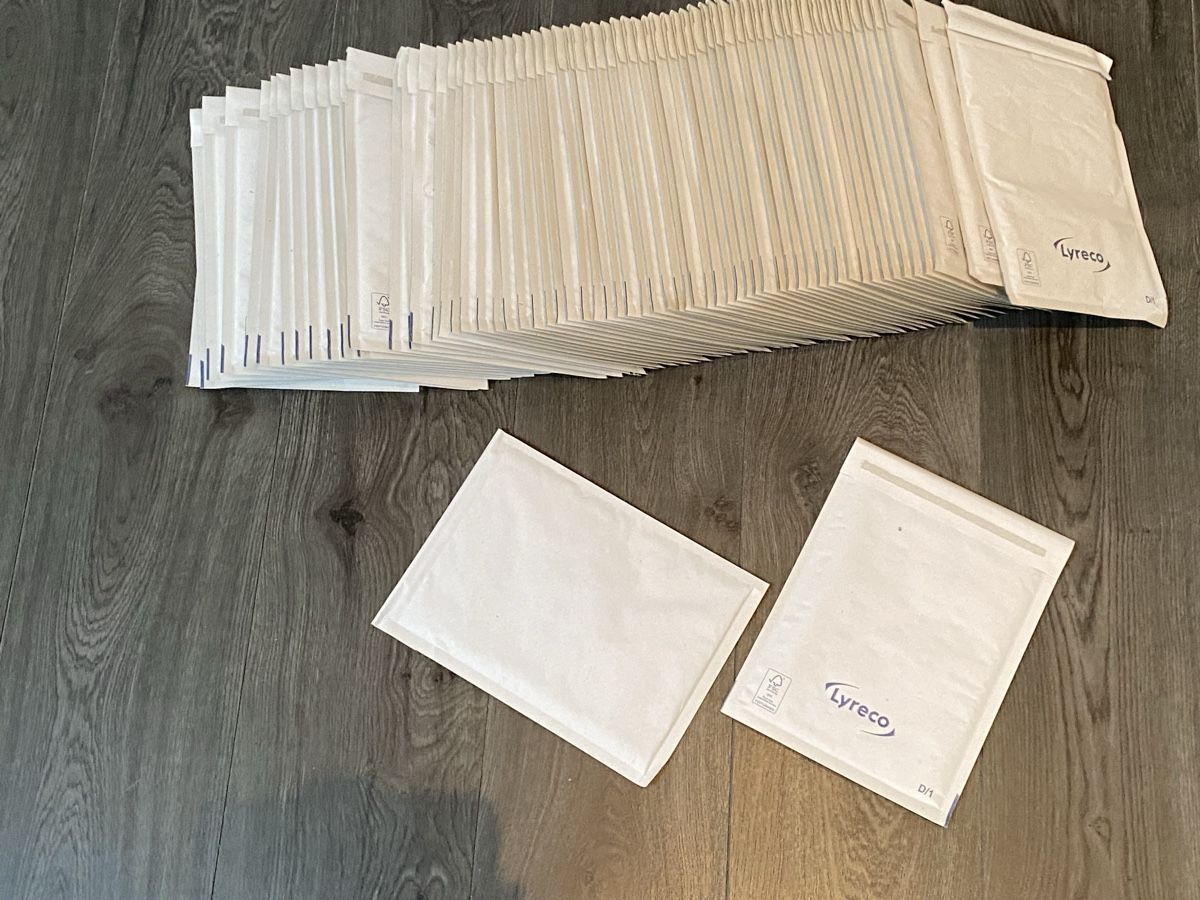 Buste & buste per spedizione: 66 Luftpolsterversandtaschen D1 – Nuovo (secondo la descrizione) da Hägglingen venduto da kar_v9qf 3
