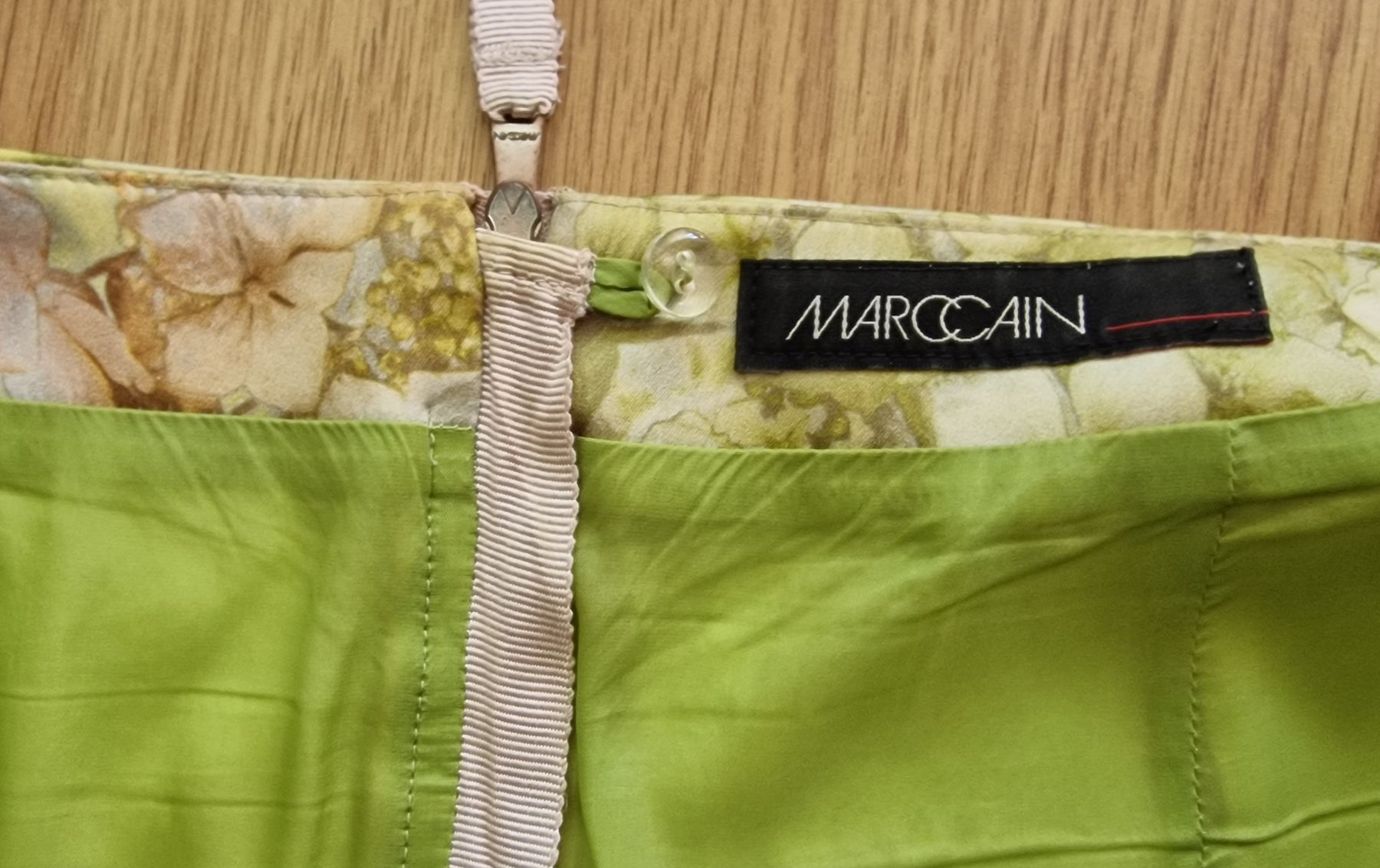 Marc Cain Gonne: Rock Marc Cain Blumenmuster Grösse N3 – Usato da Kriens venduto da natalia.lang 3