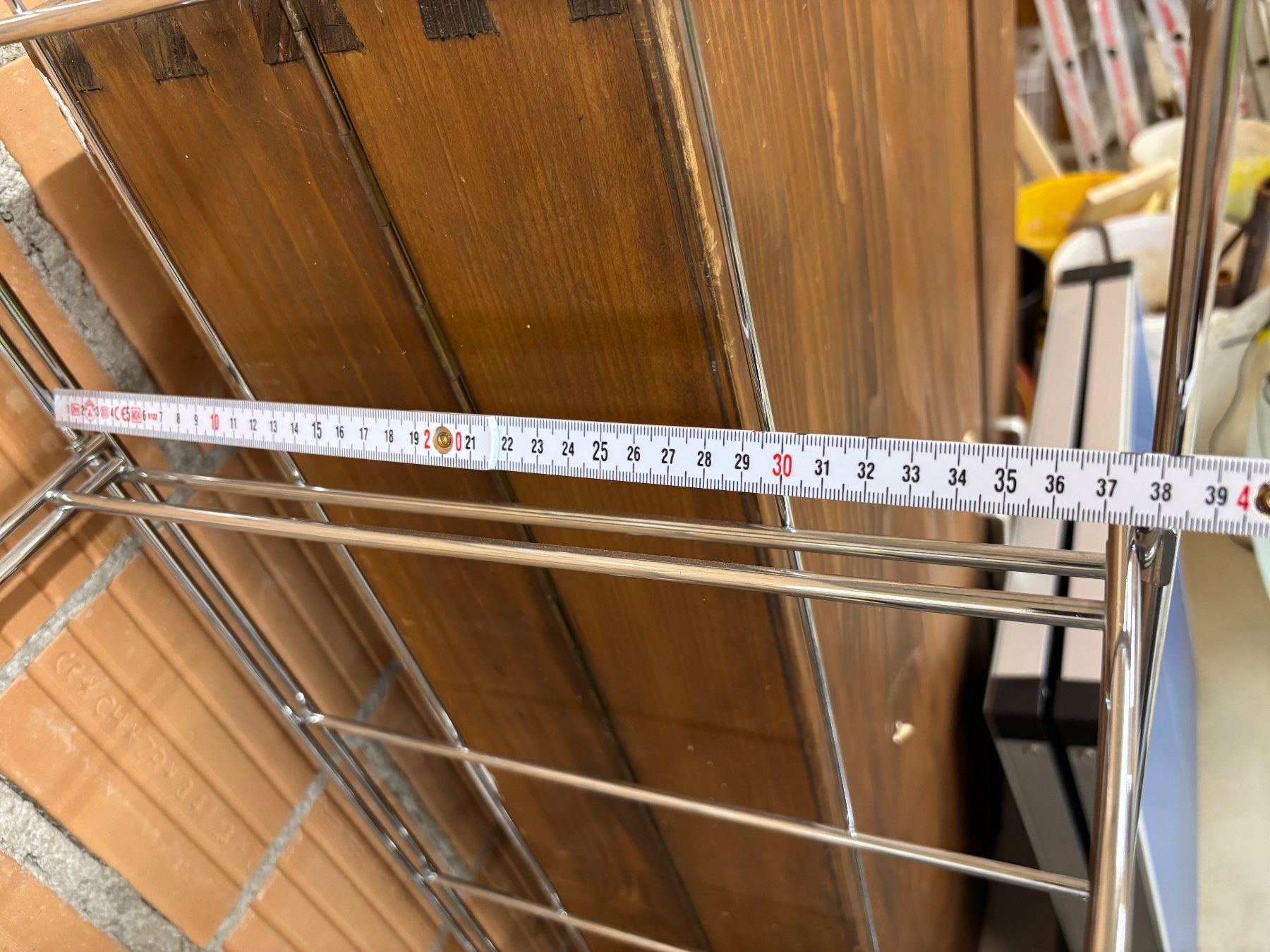 Scaffali: Metallregal mit Glasböden – Usato da Rapperswil BE venduto da Mango44 2
