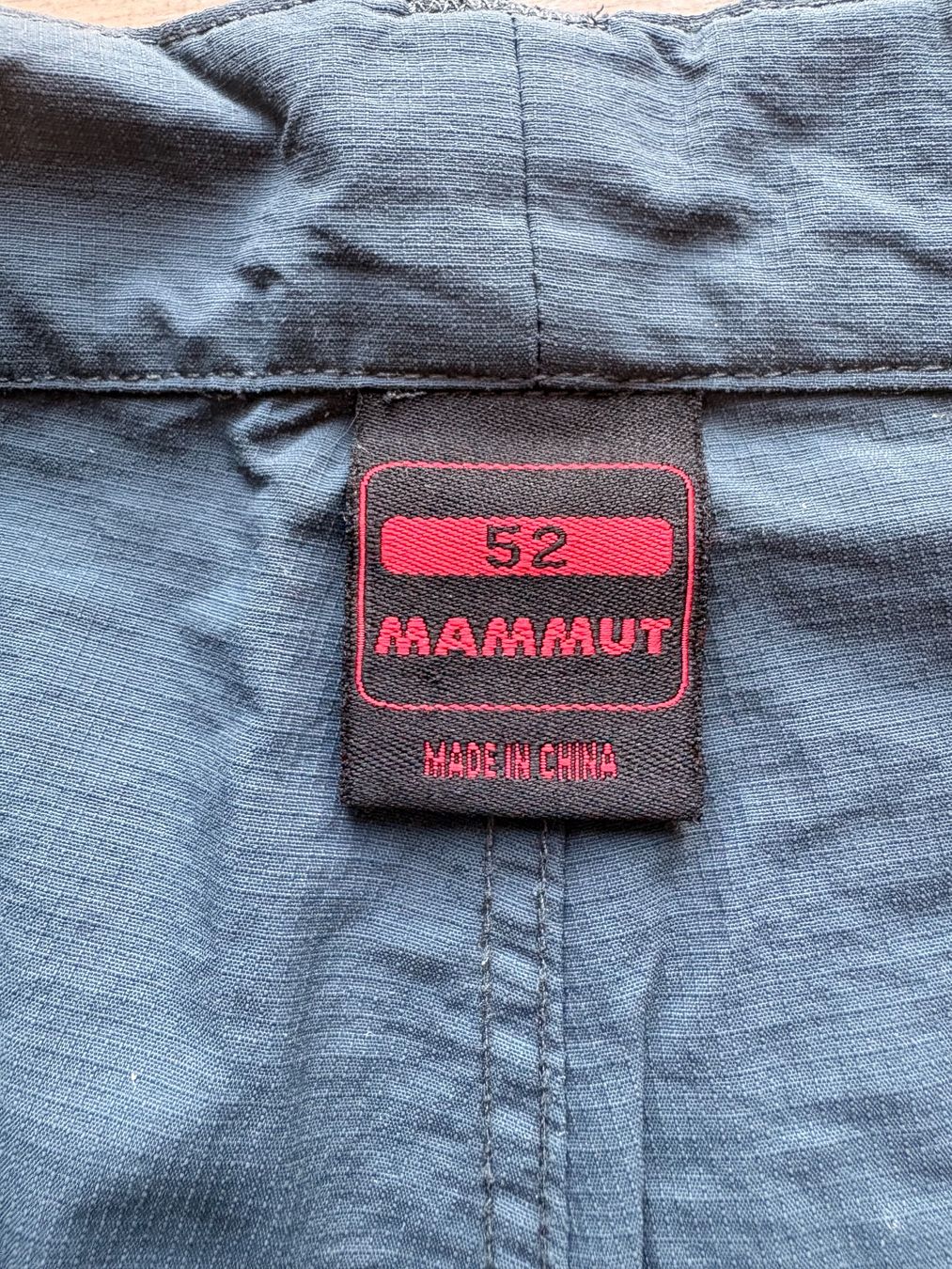 Mammut Pantaloni: Mammut Wanderhosen – Usato da Wigoltingen venduto da _vntg_ 2