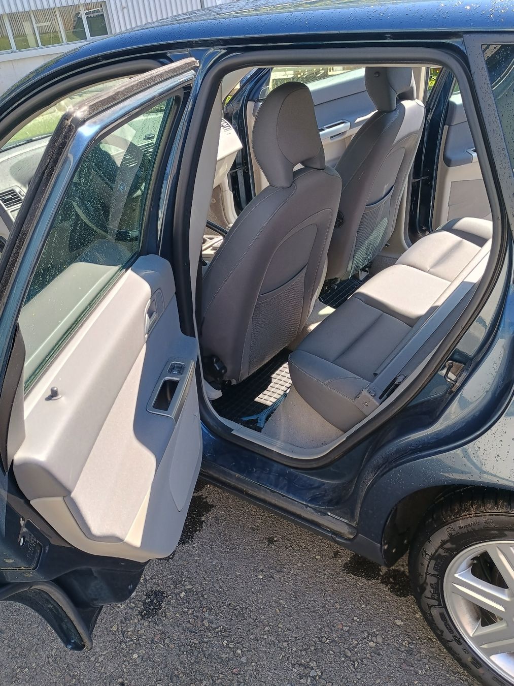 Volvo Autos: Volvo V50 2008 – D'occasion à Flums par vin_ts7v 7