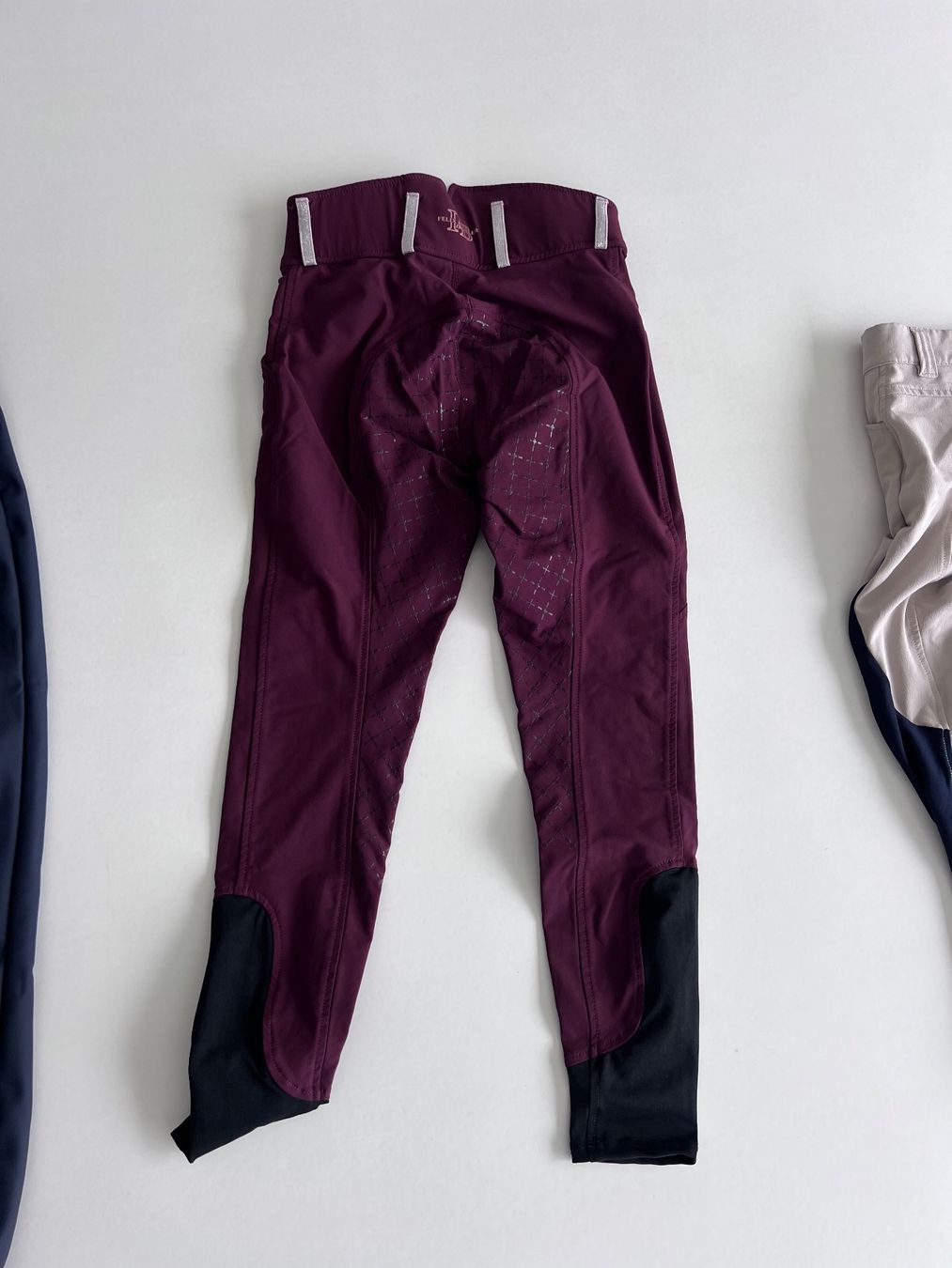 Felix Bühler Lotti & Set di vestiti: 4 Paar Reithosen 140- 156 – Usato da Küsnacht ZH venduto da Studjus 2