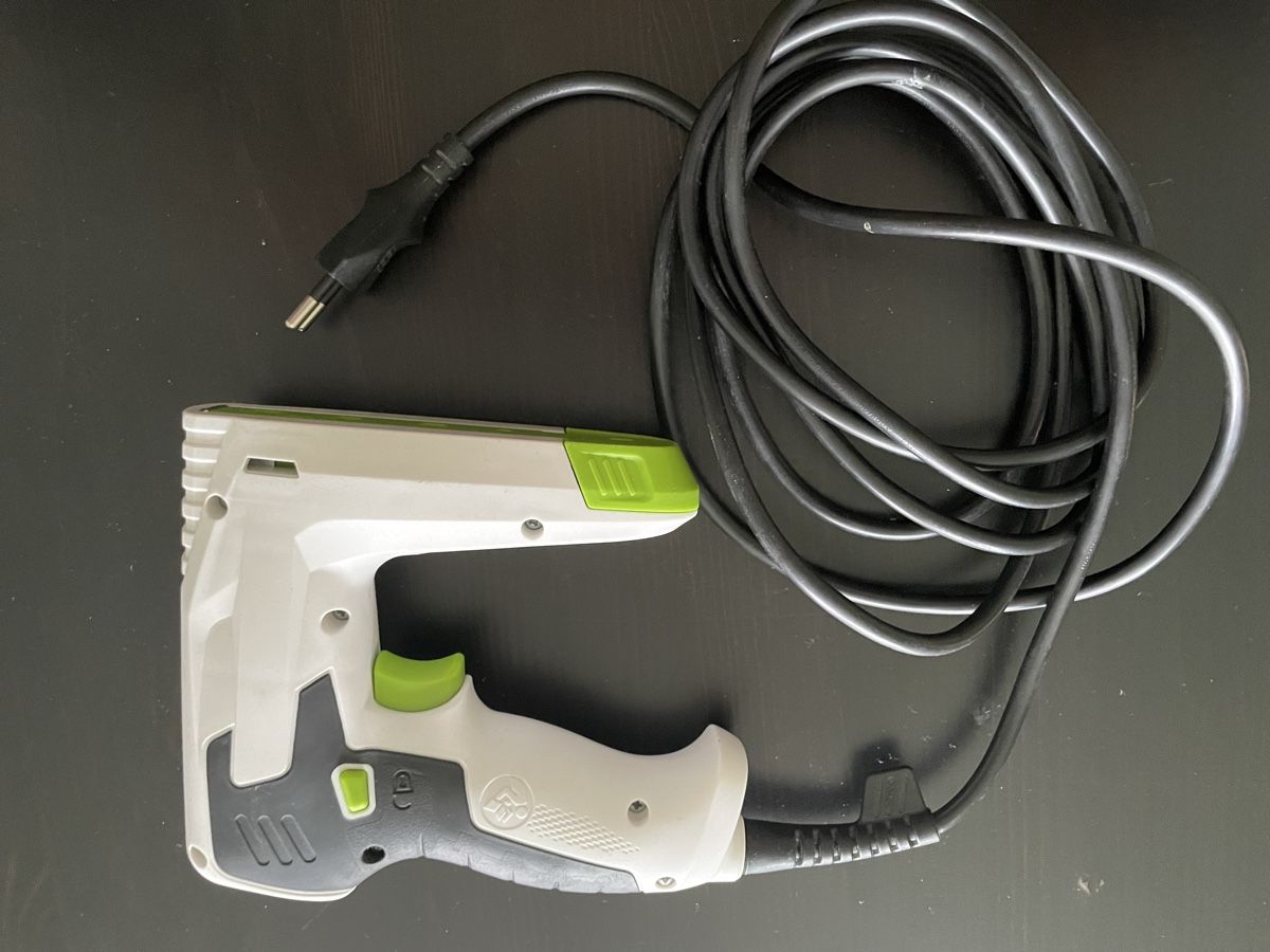 Parkside Tutti gli attrezzi: Parkside Elektro-Takker – Usato da Büren an der Aare venduto da mii_57vx 2