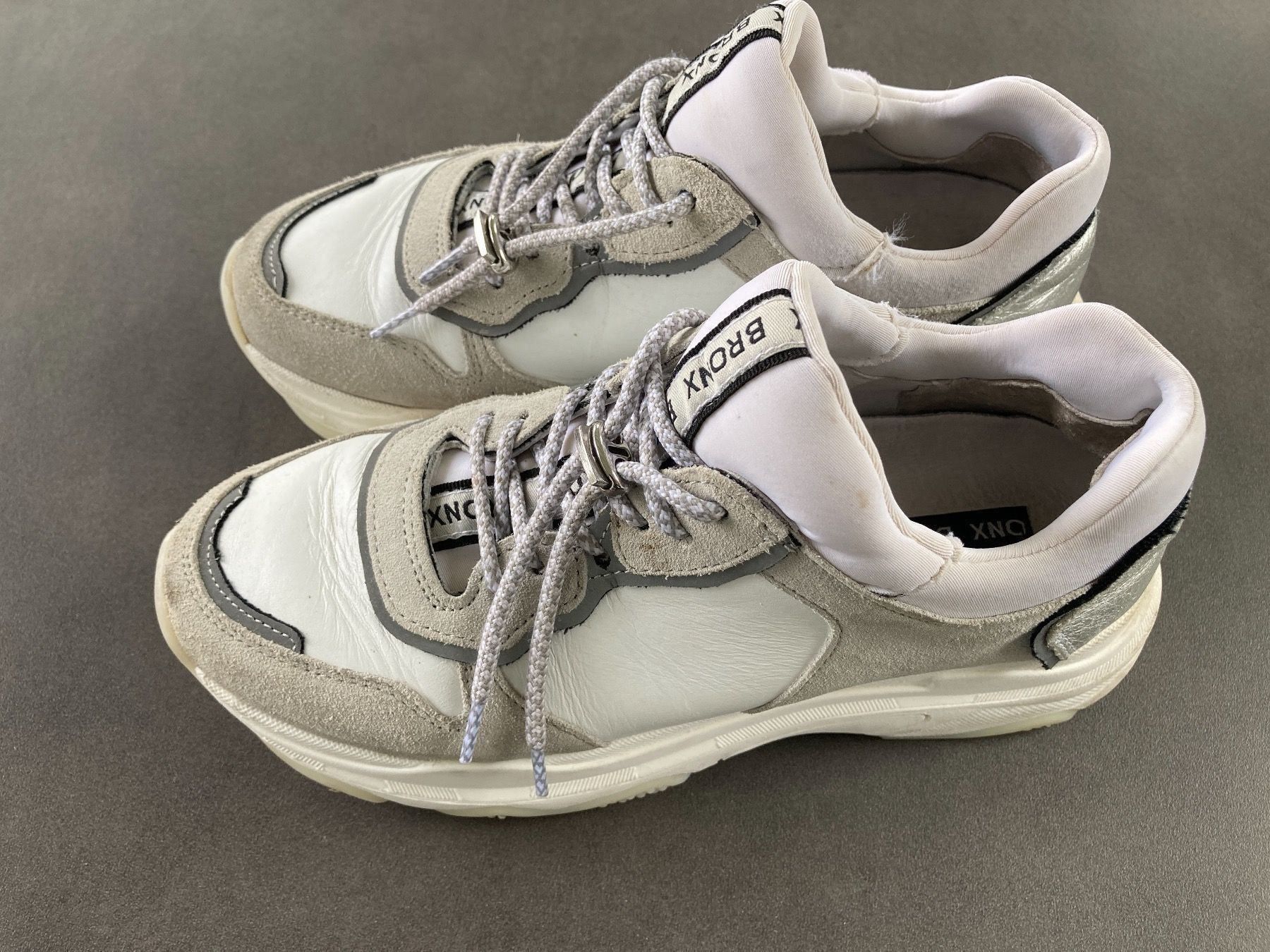 Scarpe per ragazze: Bronx Sneaker Baisley  Damen - 36 – Usato da Büetigen venduto da Jabo