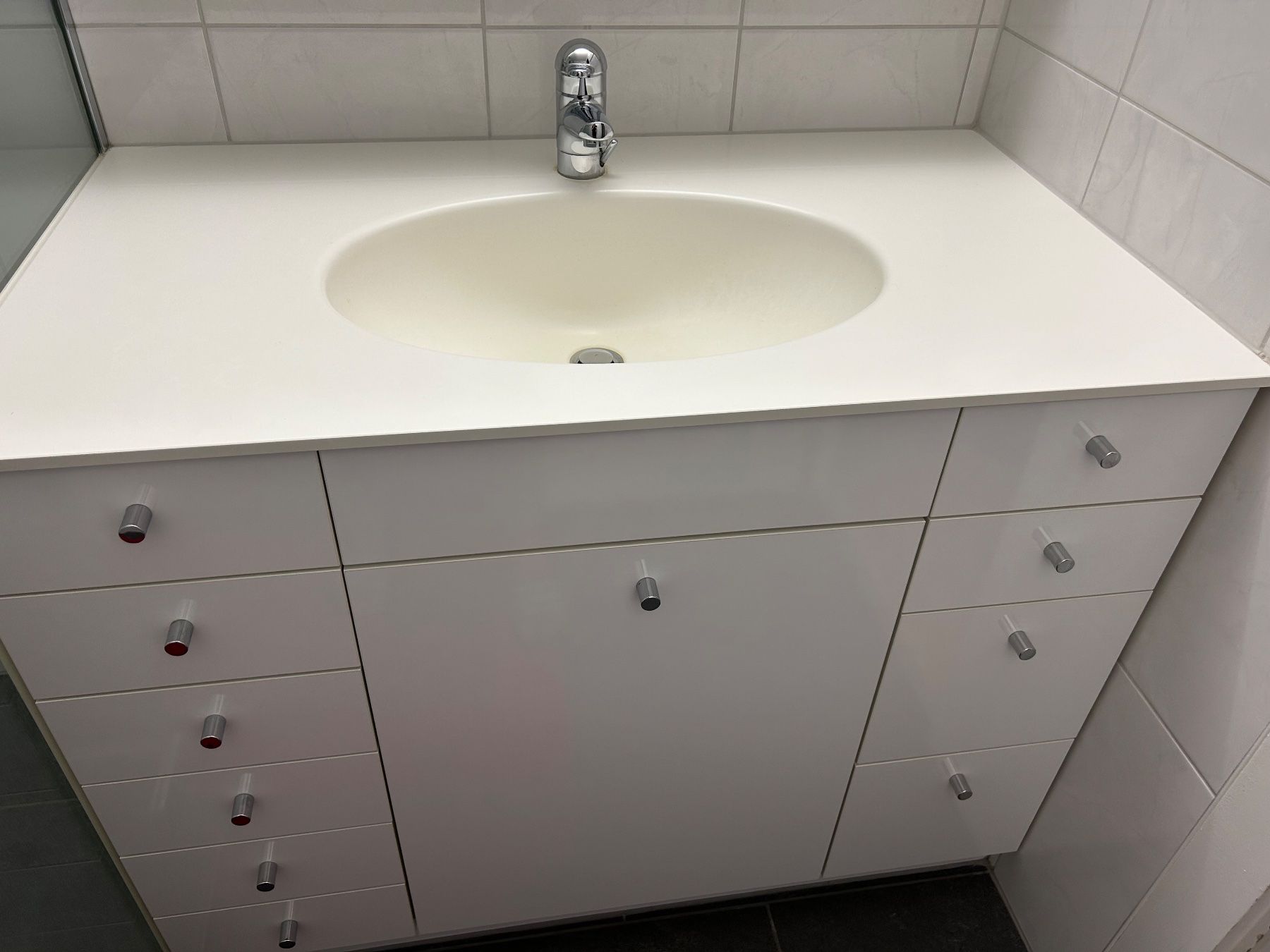 Installations & Meubles: Badezimmermöbel mit Lavabo – D'occasion à Bolligen par Mfeuz 2
