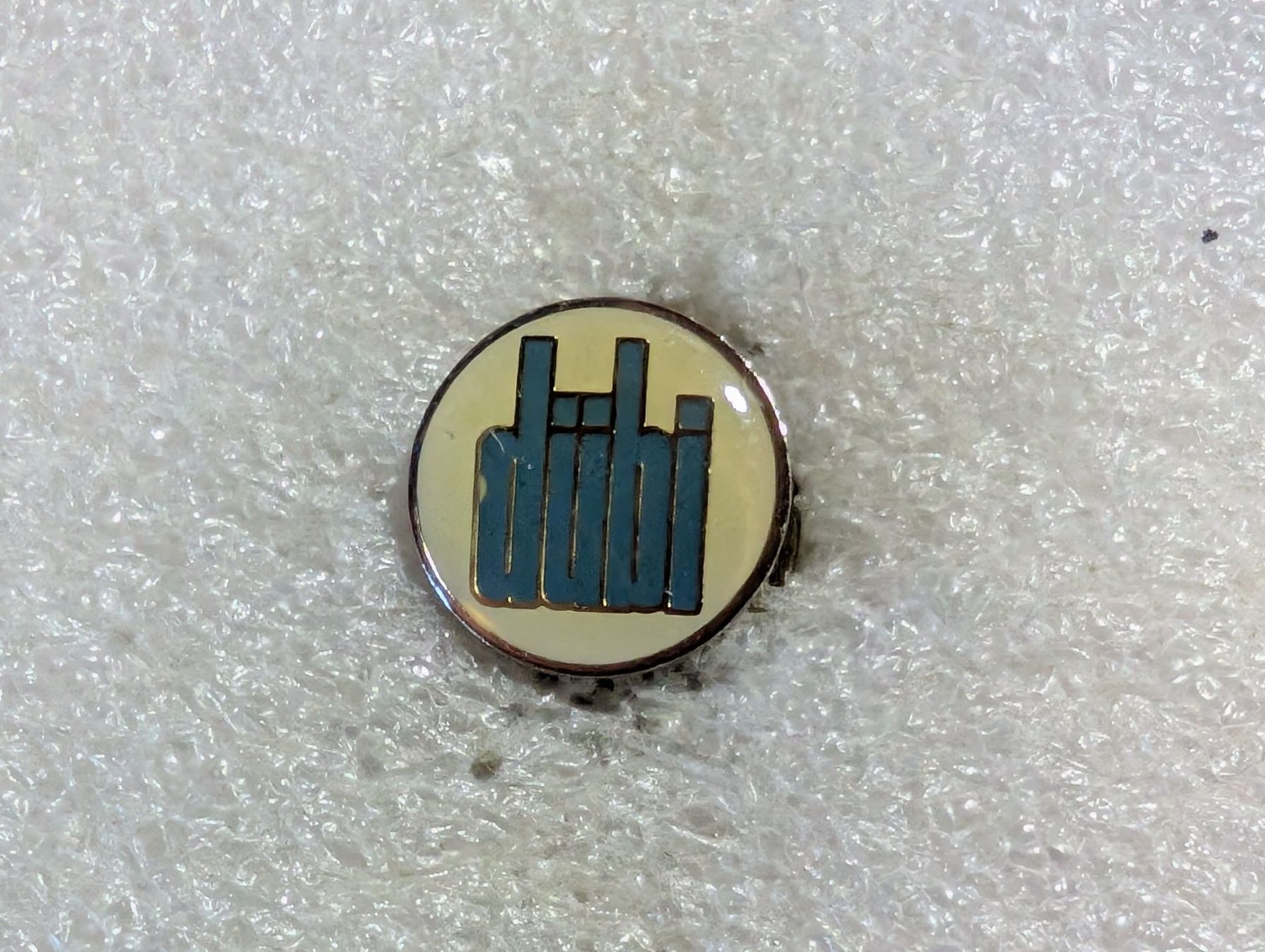 Placchette & Badge: Ansteckpin 129: Dübi – Usato da Oppligen venduto da Pin-Fall-Shop