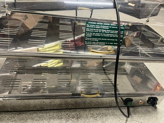 Allestimento di negozi e stand fieristici: Wärmehaube Gastro – Usato da Au SG venduto da oberfahr11 1