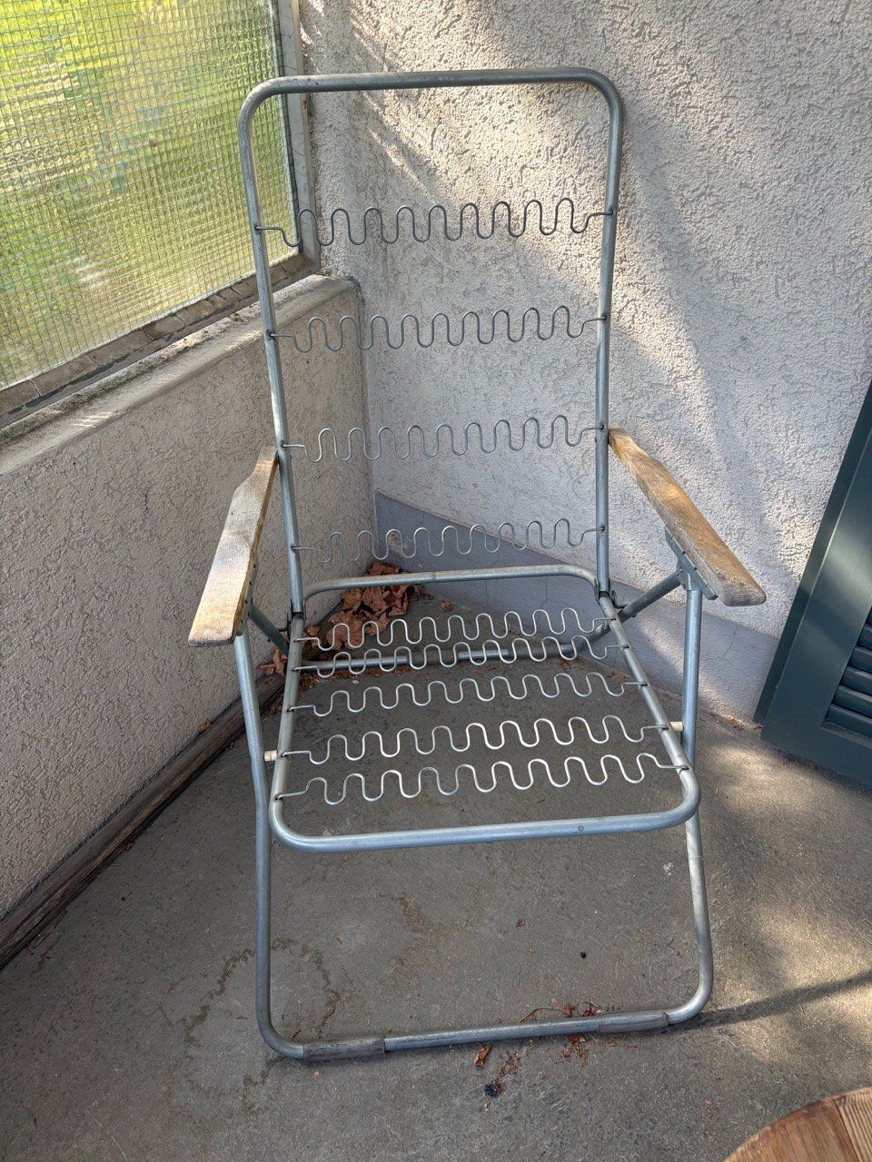 Chaises: Vintage Klappstuhl / Gartenstuhl – D'occasion à Ins par ab_80 1