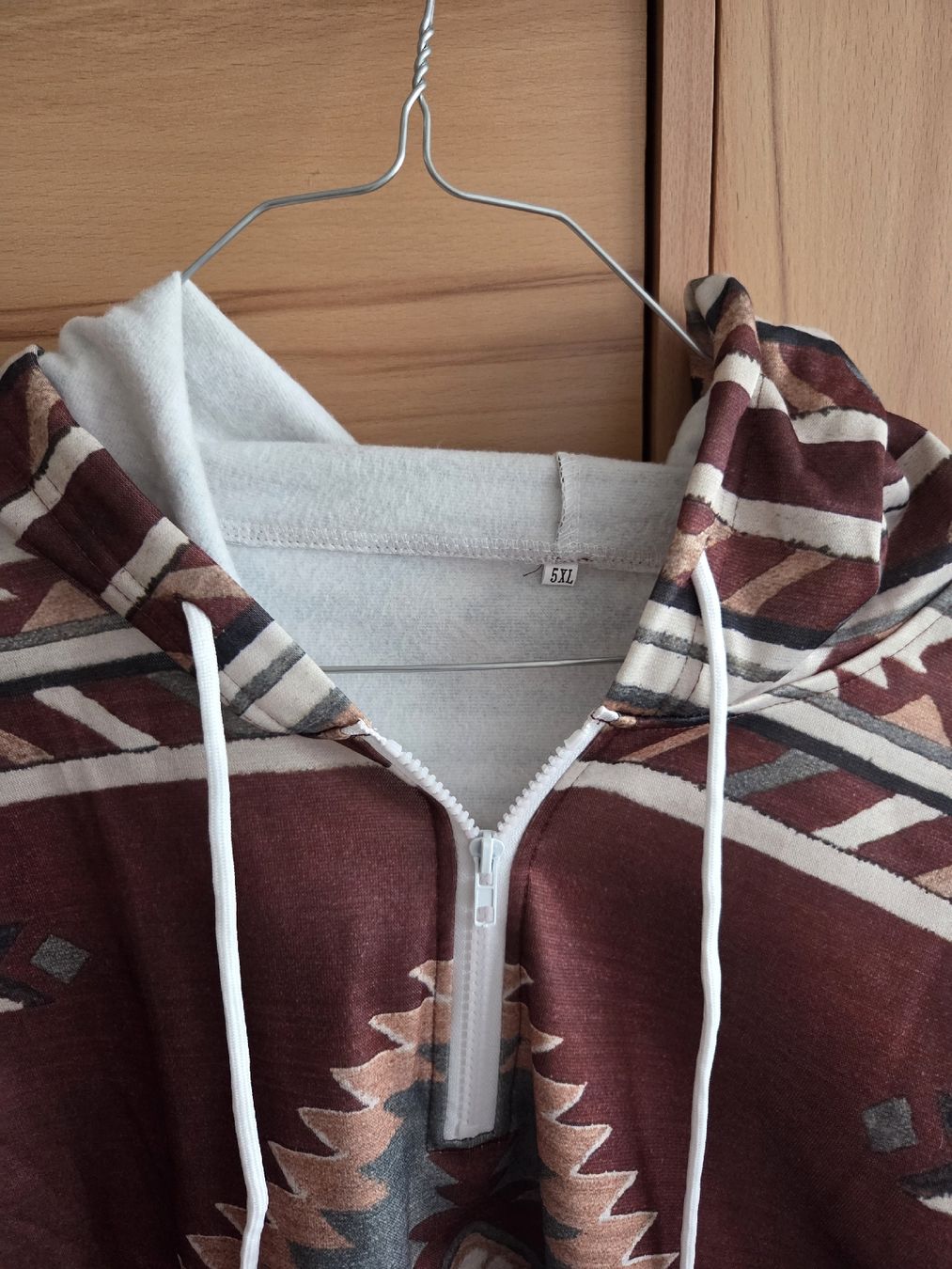 Maglioni & Felpe: Grosse Grösse Hoodie Pulli ca 50/52 Neu – Nuovo (secondo la descrizione) da Winterthur venduto da katzen07 1