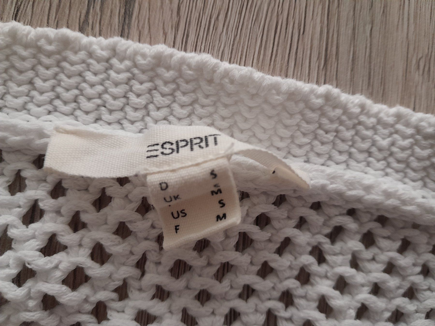 Esprit Maglioni & Felpe: Esprit Oversize Pulli – Usato da Zürich venduto da Sustainability 1