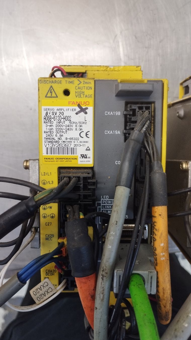 Fanuc Componenti elettronici: servo amplifier Fanuc – Usato da Corcelles-le-Jorat venduto da Benelli_m2