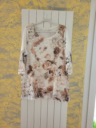 Shirt von Pfeffinger, mit Spitze, Gr. 44, Top Zustand,