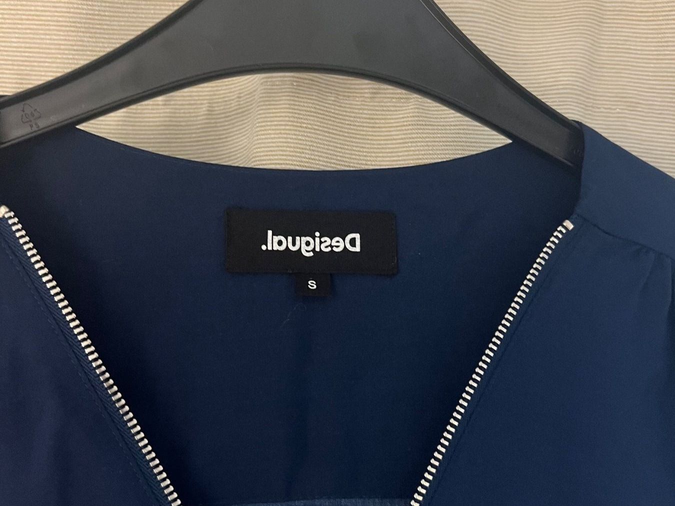 Desigual Camicette: Bluse Desigual – Nuovo (secondo la descrizione) da Uster venduto da Family_Boutique 2