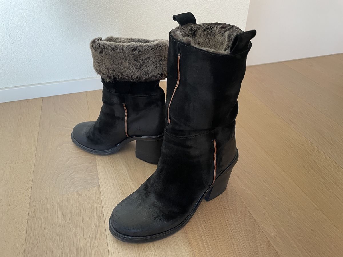 Damenschuhe: Schwarze Winter-Stiefel Gr. 38 - Fellfutter - top Zustand – Gebraucht aus Amriswil von Apfelfreak 3