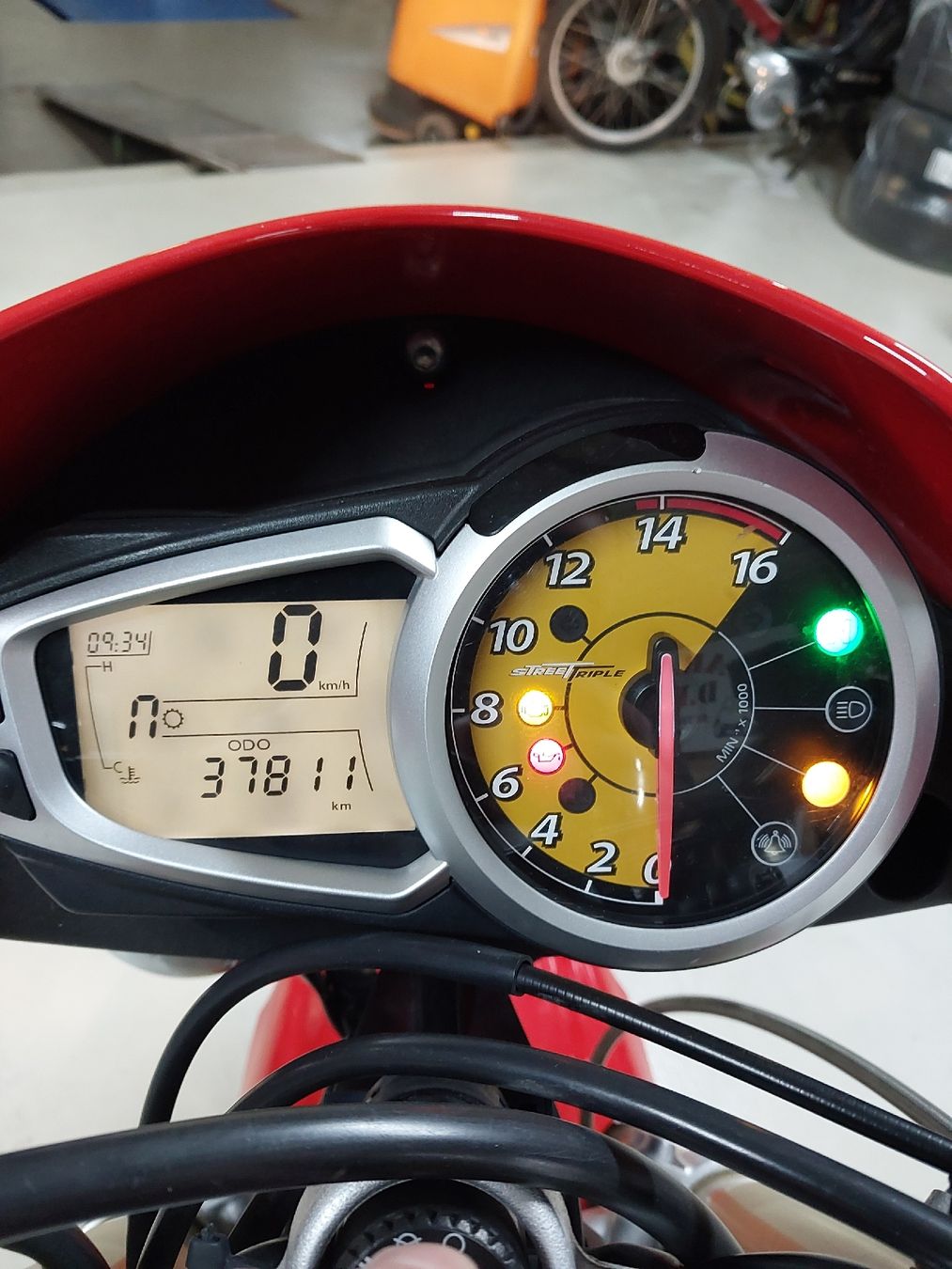 Strada: triumph street triple – Usato da Châtonnaye venduto da Titeuf441 6