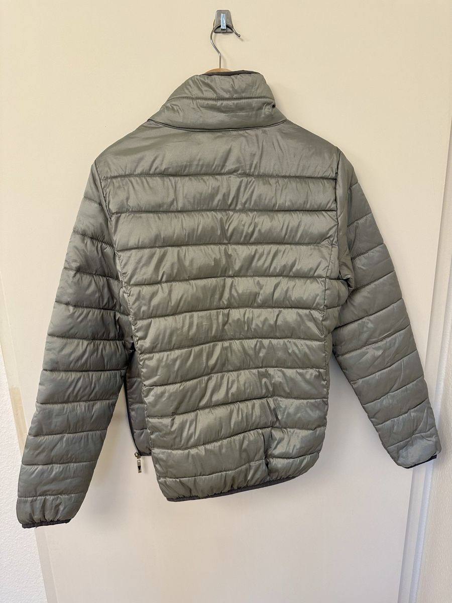 Jacken: Loop Womens Light Weight Jacket size M – Gebraucht aus Kilchberg ZH von kku_pv69 7