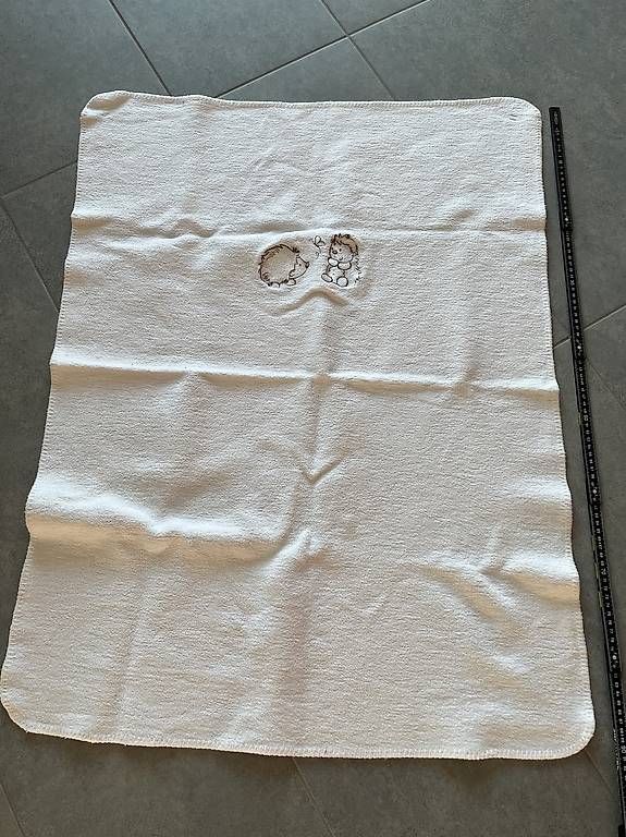 Coperte: Babydecke ca 70x90cm weiss – Usato da Erlinsbach SO venduto da SmilingTiki 1