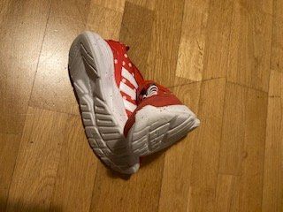 Adidas Scarpe per ragazze: Basket Adidas t.31 "Minnie" – Usato da Boudry venduto da Lamue01 1