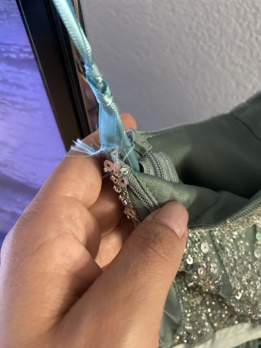 Vestiti: Elegantes Glitzerkleid, Gr. 38 – Nuovo (secondo la descrizione) da Thun venduto da Intinity__ 1