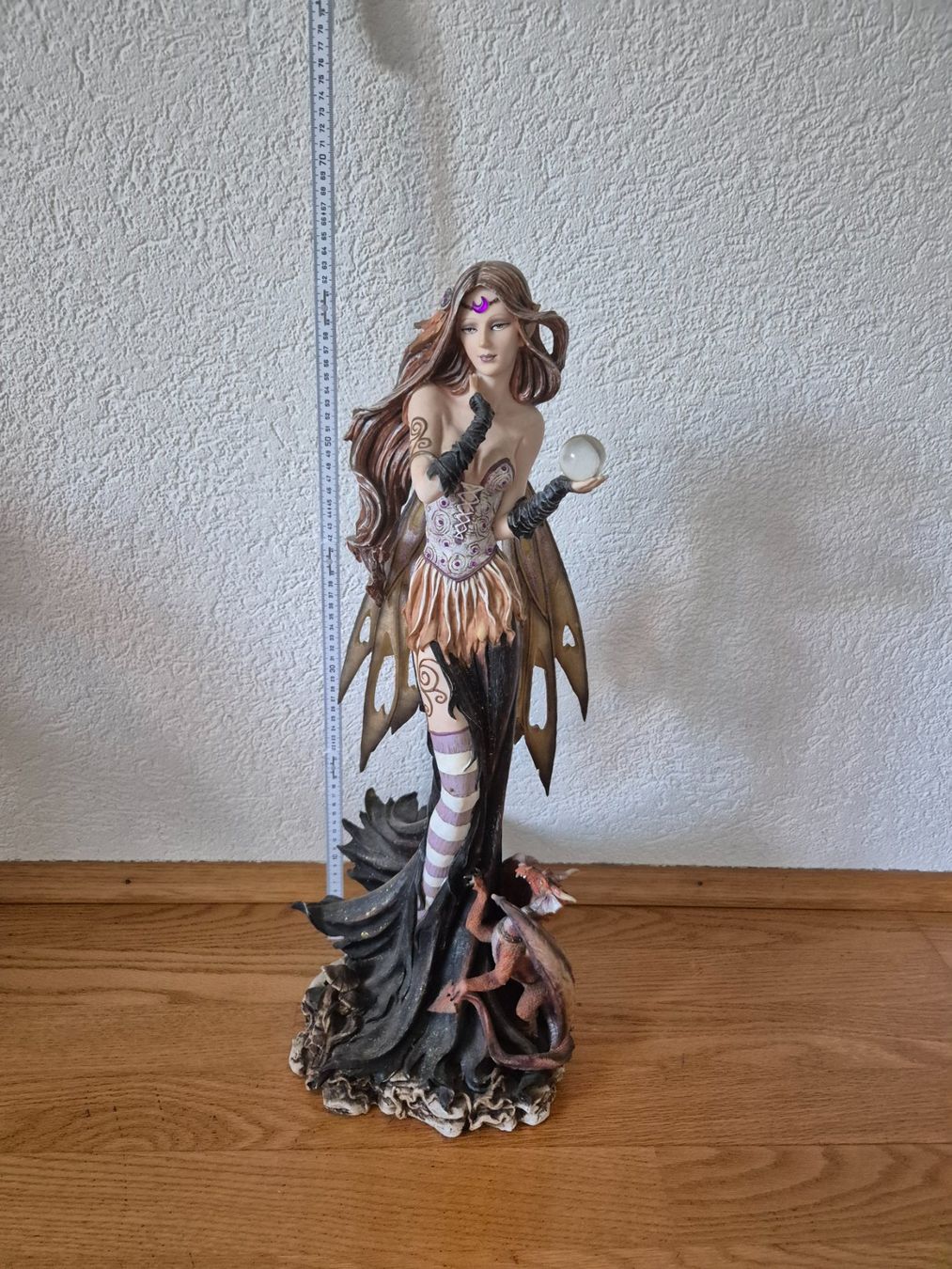Figurines: Fantasy-Figur Große Elfe - mit Glaskugel Deco – D'occasion à Riehen par WinniePuh4