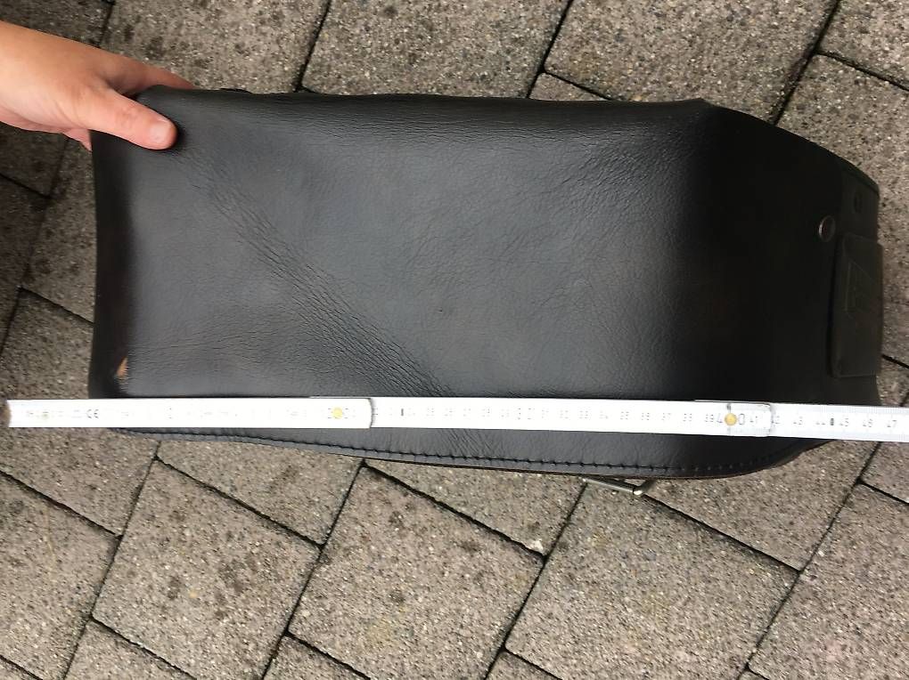 Topcase: Harley-Davidson Seitentasche Links – Usato da Safenwil venduto da dlu_tqg2 2