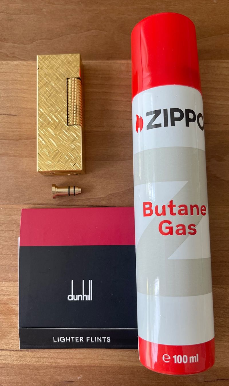 Dunhill Accendini: professionell restauriertes Vintage Dunhill Feuerzeug – Usato da Embrach venduto da watchesandlighters 1