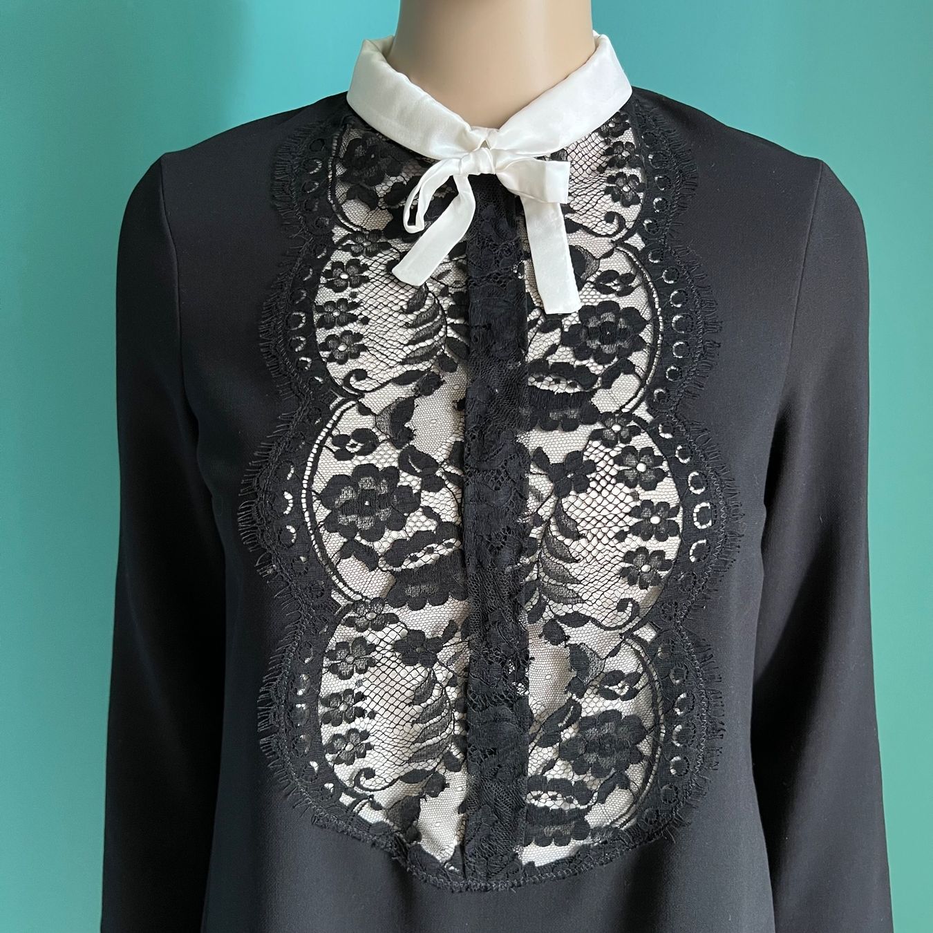 Sandro Robes: SANDRO Kleid 🖤 – D'occasion à Zürich par ClosetQueen 1