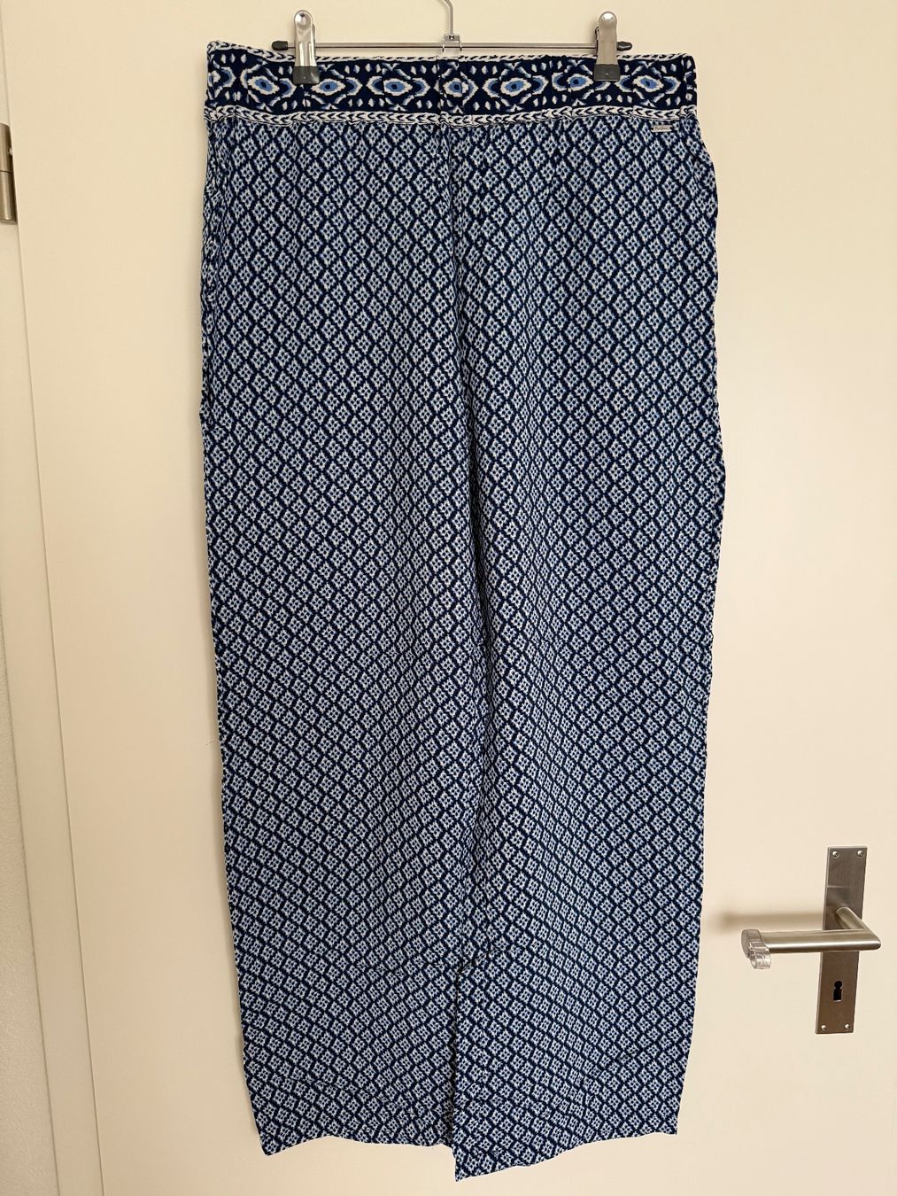 Pepe Jeans Pantaloni: Hose von Pepe Jeans – Nuovo (secondo la descrizione) da Lohn-Ammannsegg venduto da nde_tx52