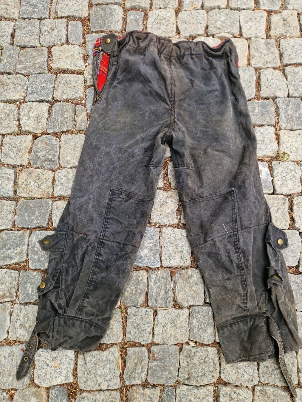 Pantaloni: pantalon moto Rivett's – Usato da La Heutte venduto da Sweden0 1