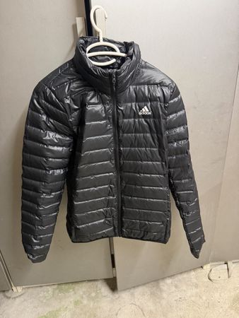 Adidas Daunenjacke