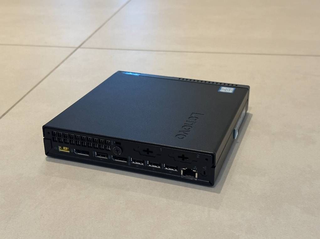PC: Lenovo ThinkCentre Mini PC (i5, RAM 8GB) – Usato da Neuhausen am Rheinfall venduto da aleksandar.venco 1